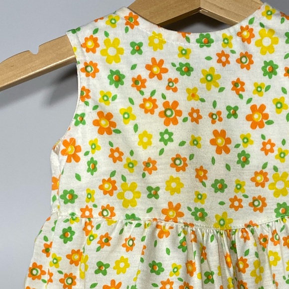 White with Allover Orange Green Yellow Floral Print Sleeveless Top Size 2 - Picture 3 of 8